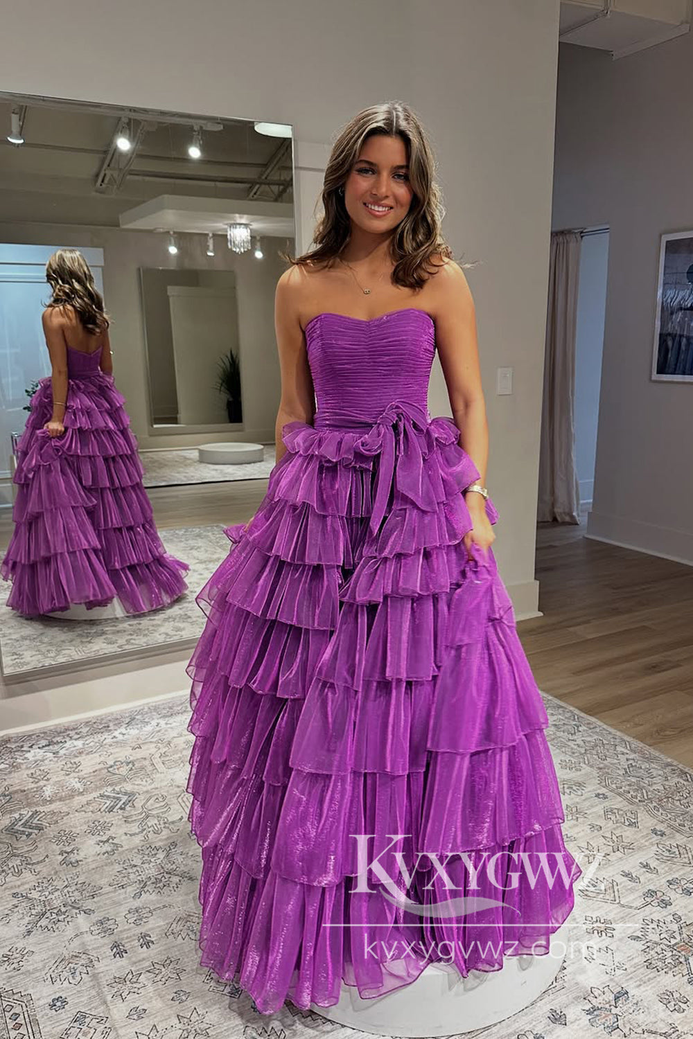 Stunning Ball Gown Sweetheart Evening Gown Purple Tulle Tiered Prom Dress LF1023