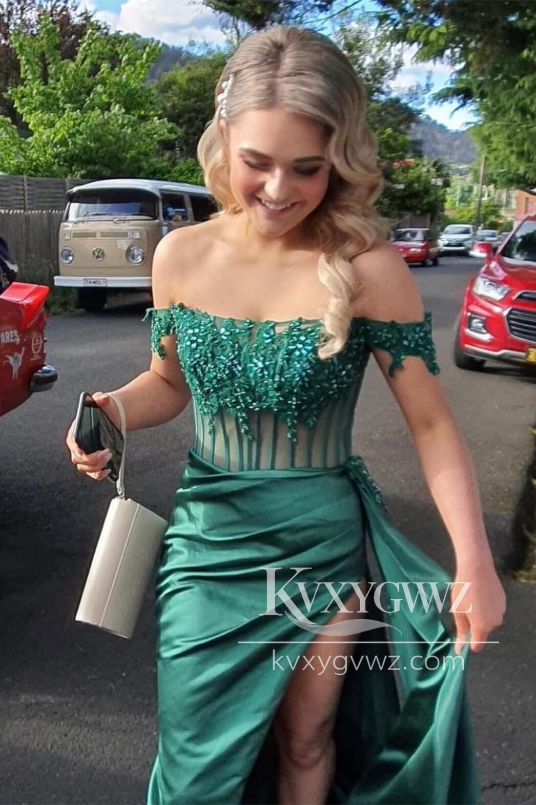 Charming Mermaid Evening Gown Off the Shoulder Burgundy Satin Prom Dress With Appliques LF1075