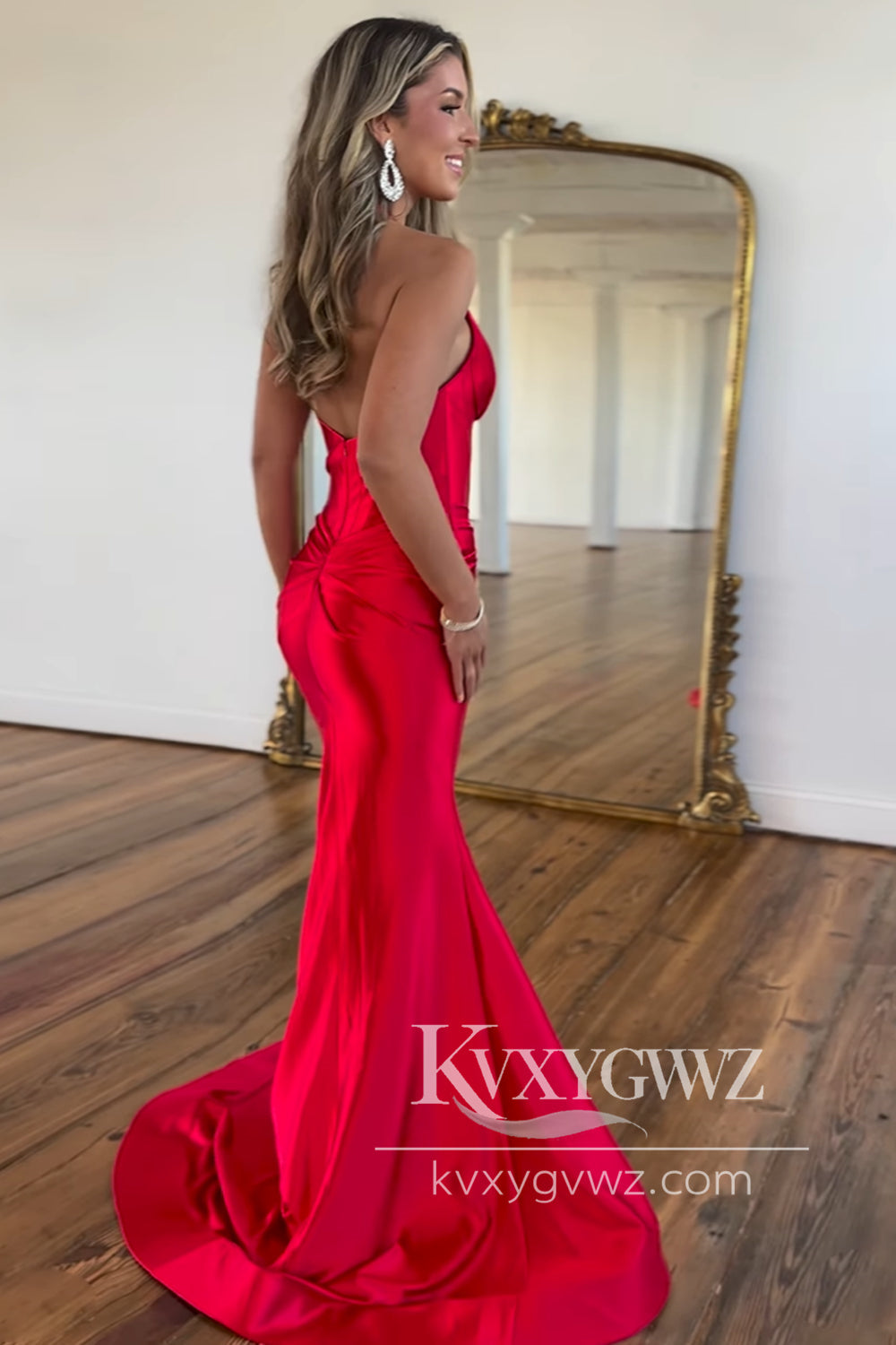 Sexy Mermaid Halter Evening Gown Red Satin Long Prom Dress with Slit LF1087