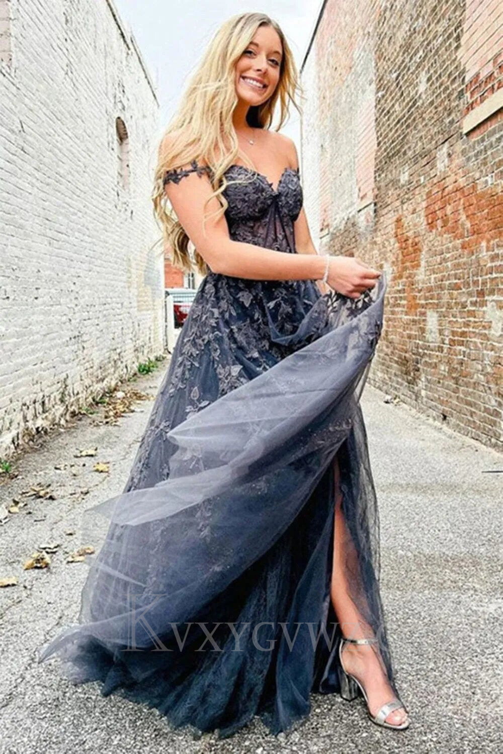A Line Spaghetti Straps Light Green Sweetheart Prom Dress with Appliques LF011
