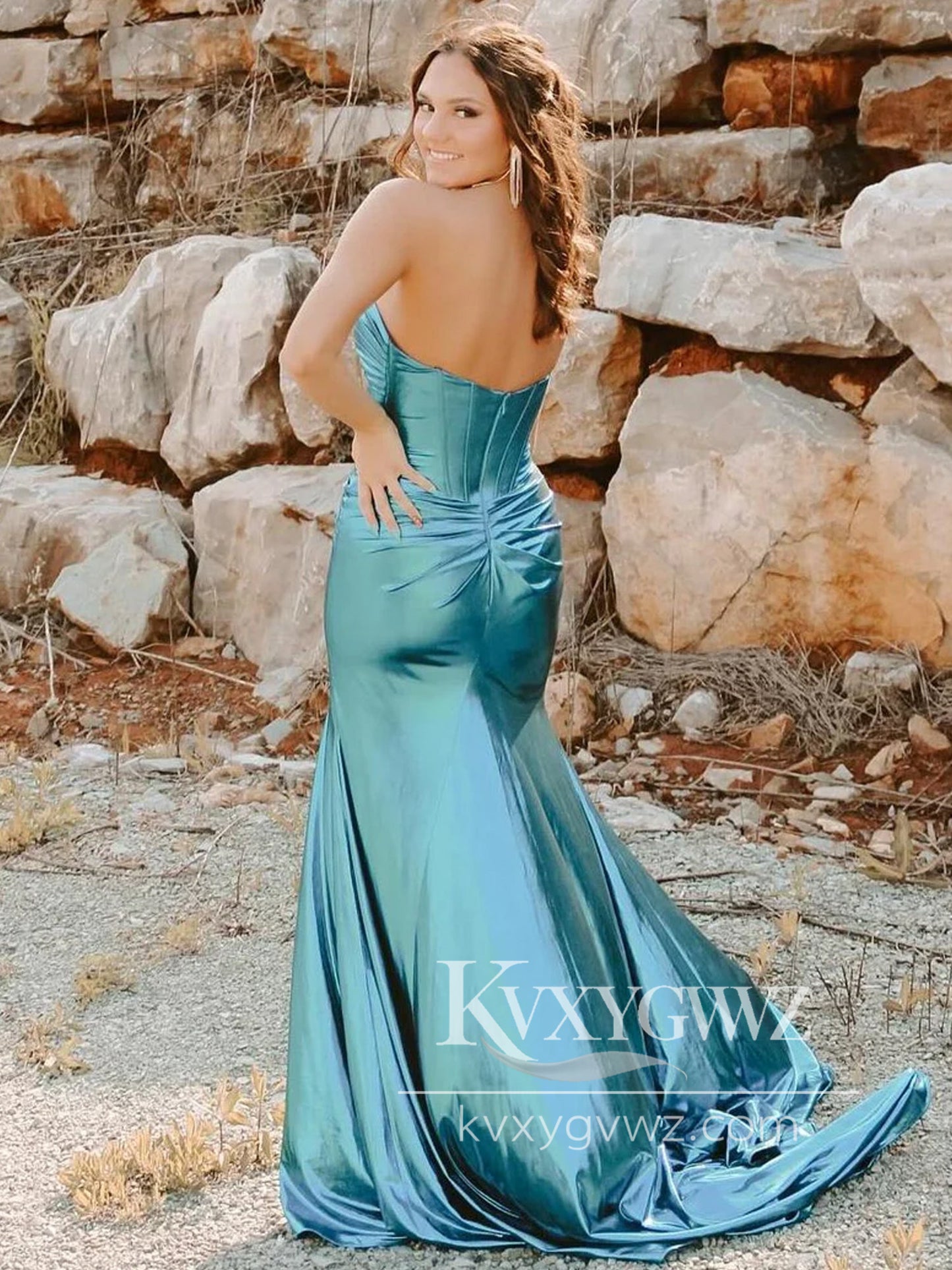 Charming Mermaid Sweetheart Evening Gown Conspicuous Satin Prom Dress With Slit LF1129