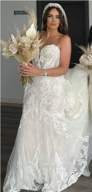 Elegant Off The Shoulder Mermaid Ivory Wedding Gown/Dress With Lace HS404