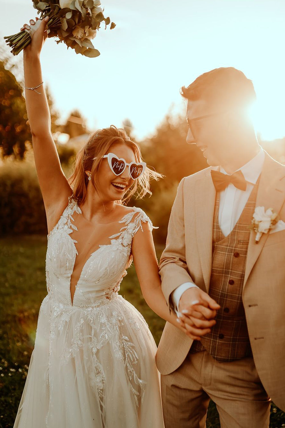 A Line V Neck Tulle Long Wedding Dresses Gown HS941