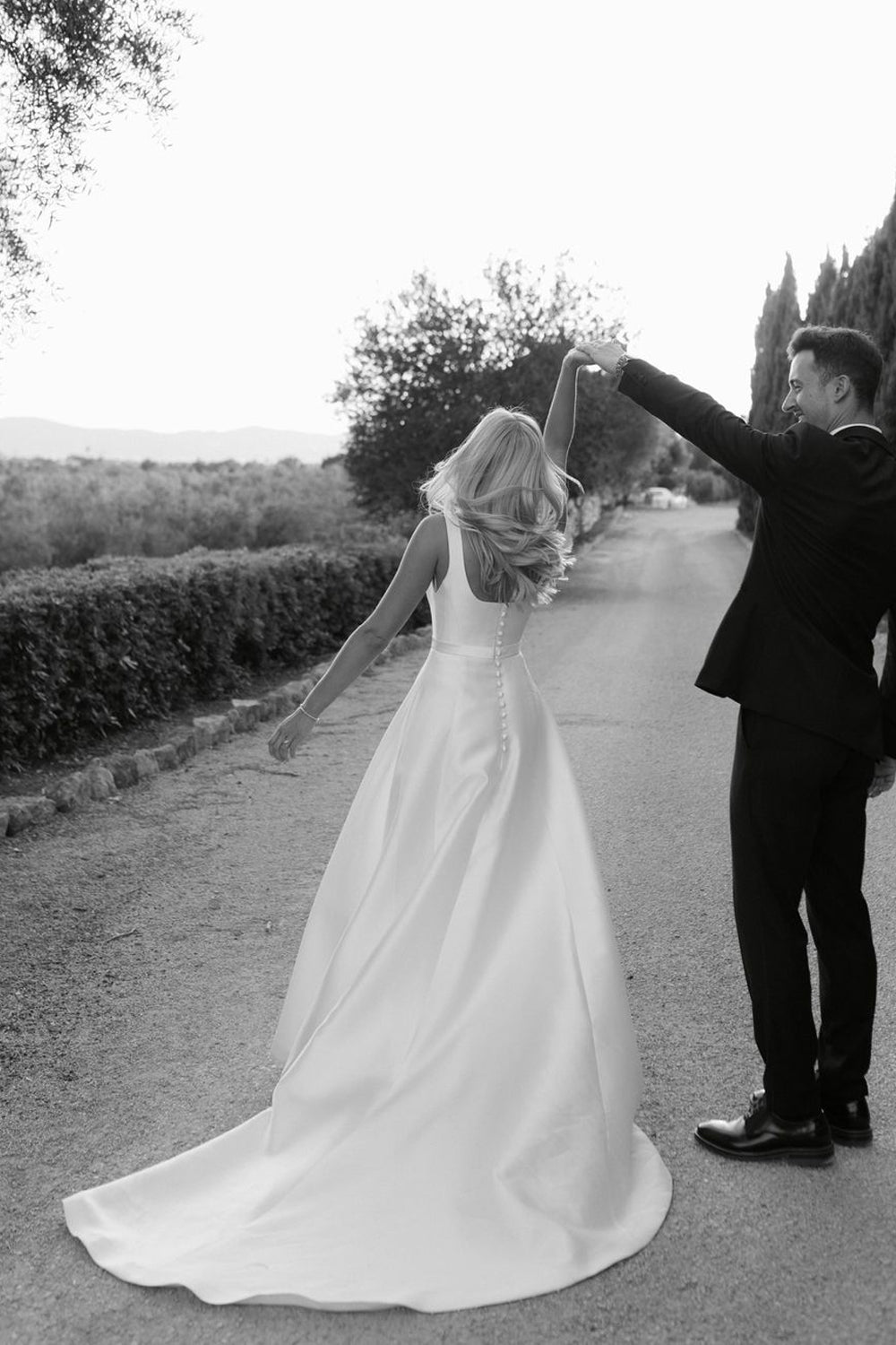 Ball Gown Square Neck Satin Wedding Dresses Gown HS764