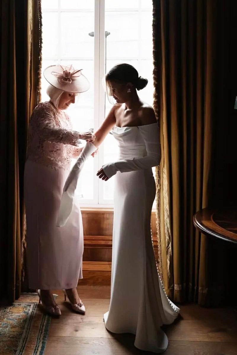 Charming Elegant Mermaid Strapless Elastic Satin Wedding Dresses/Gowns with Sleeves HS24101714