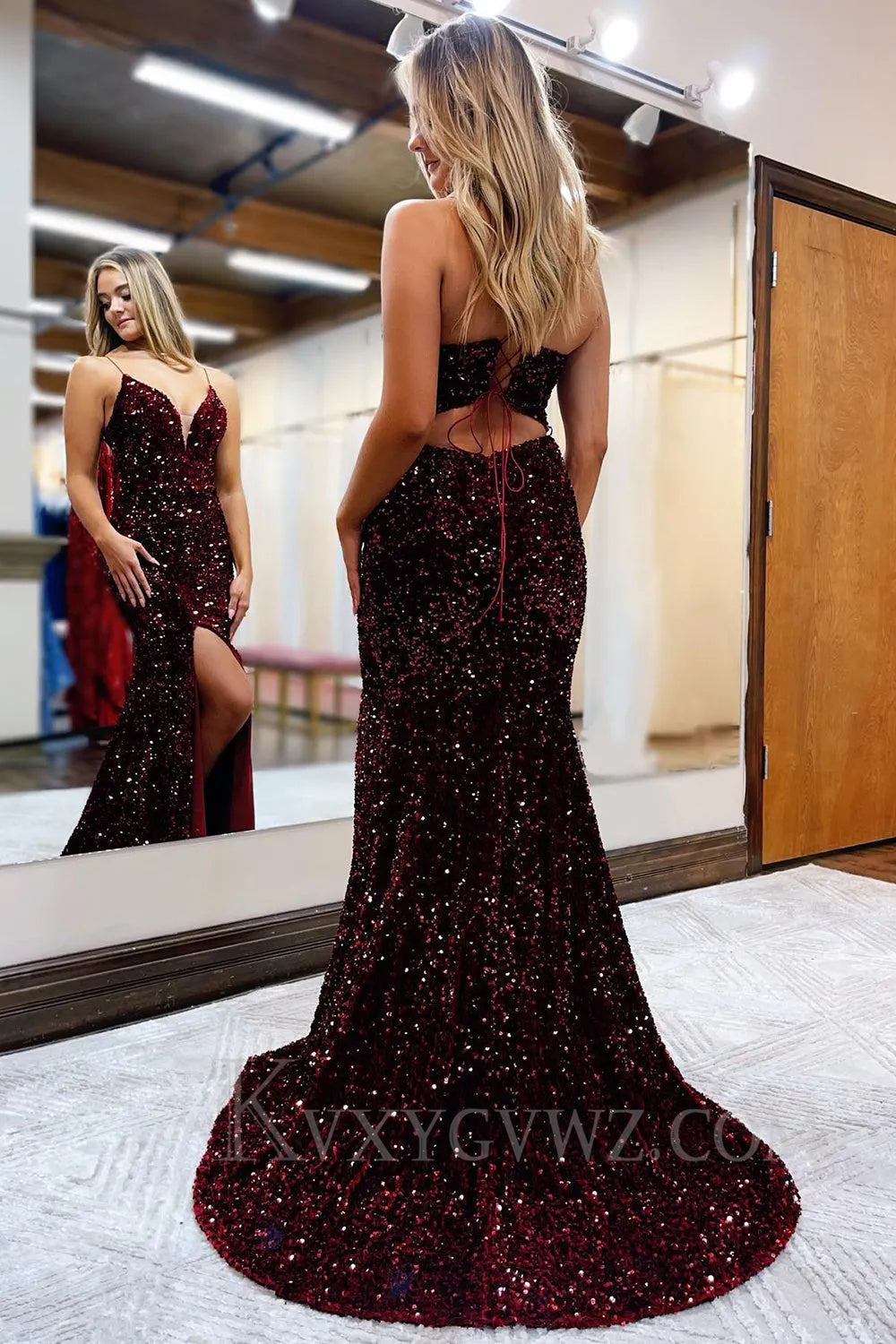 Black Lace-Up Back Sequis Mermaid Prom Dress with Slit LF025