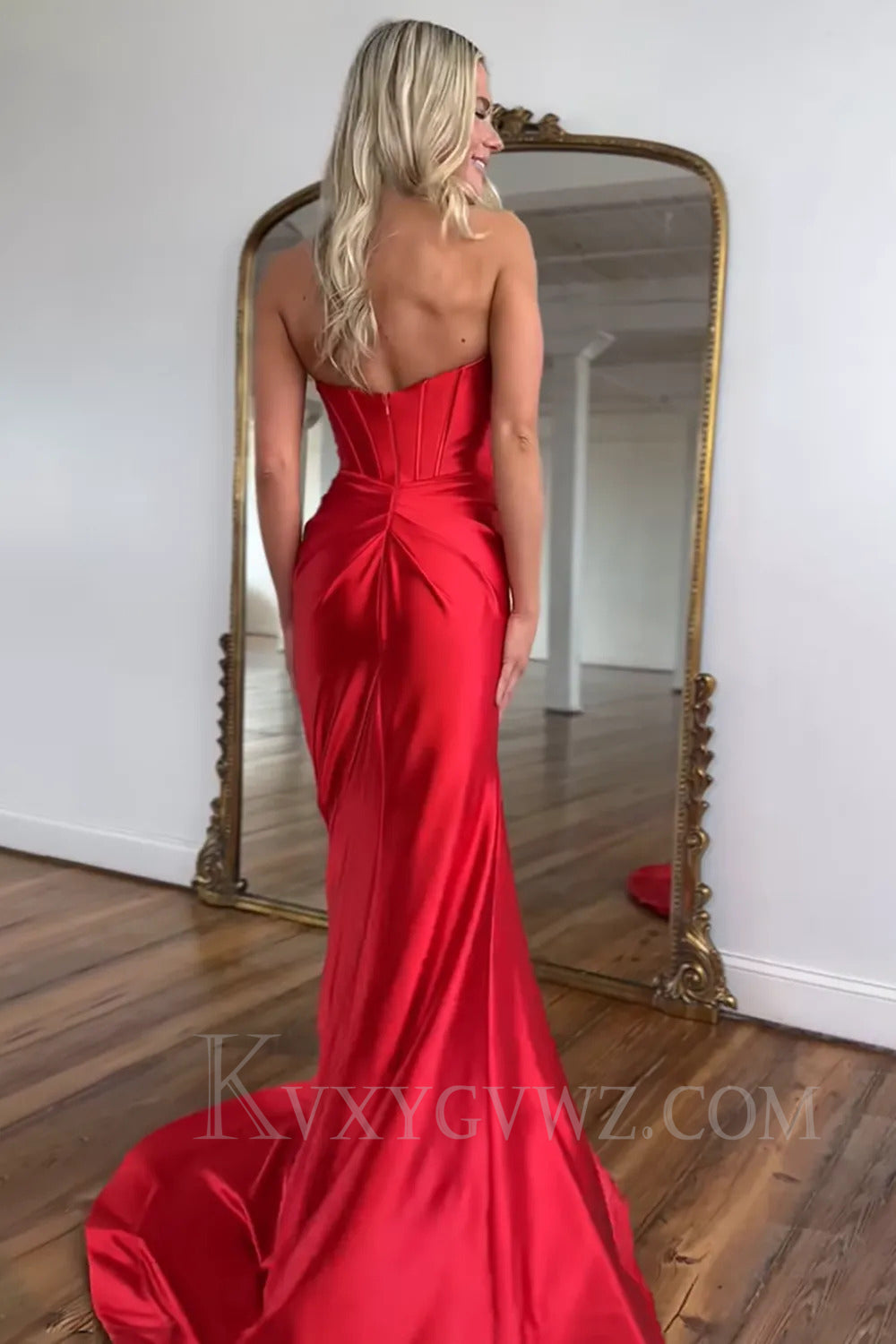 Corset Red Satin Sweetheart Prom Dress with Slit LF263
