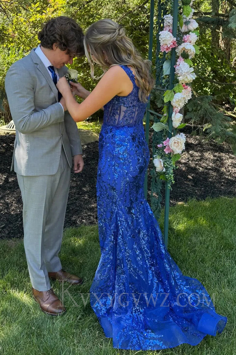 Sparkly Mermaid Off The Shoulder Golden Long Sequins Prom Dress LF029
