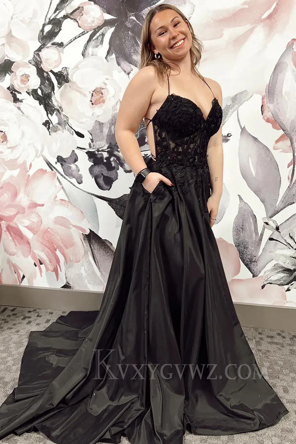 Black A Line Lace Backless Satin Prom Dress LF292