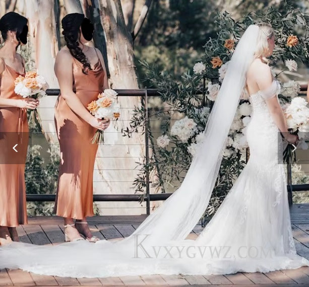 Elegant Off The Shoulder Mermaid Ivory Wedding Gown/Dress With Lace HS404