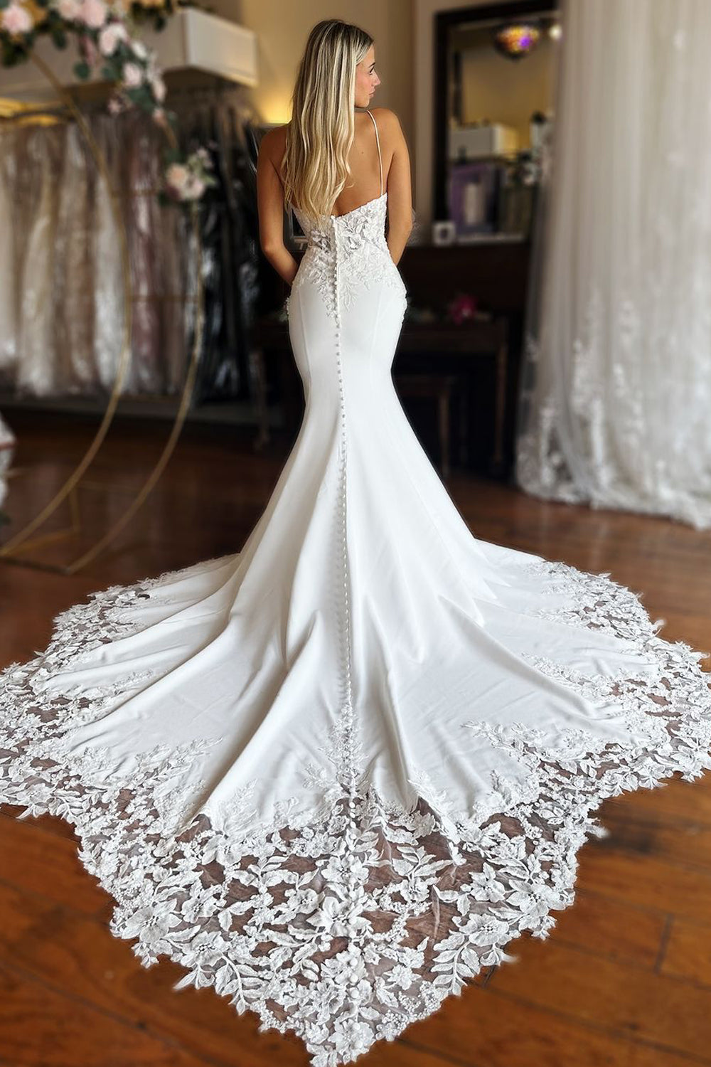 Graceful Mermaid Scoop Neck Satin Long Wedding Dresses Gown HS923
