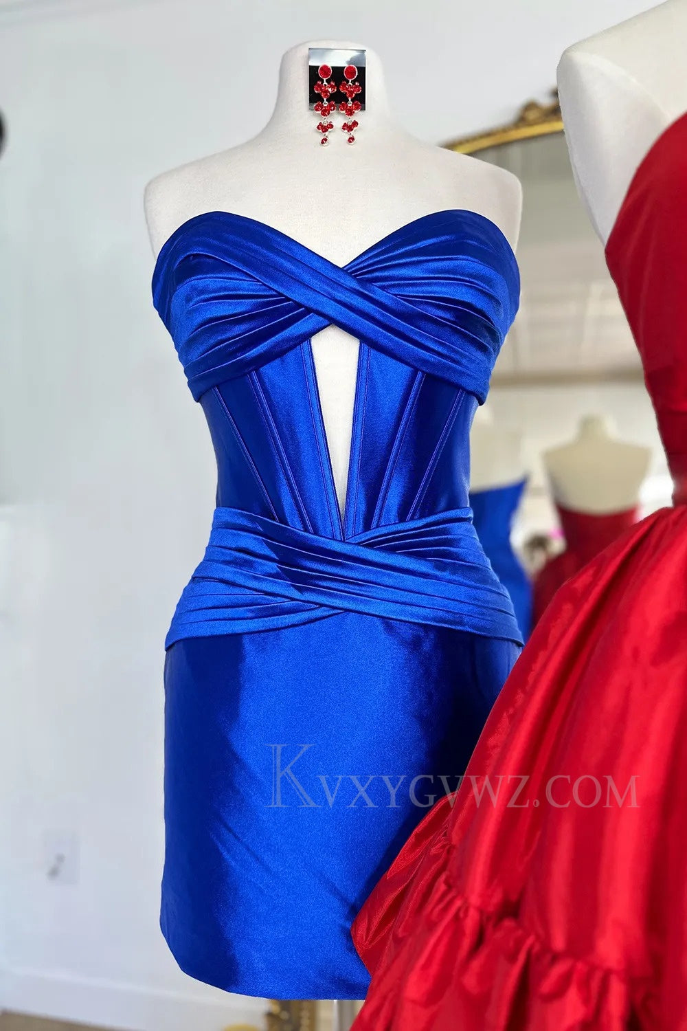 Blue Corset Keyhole Tight Short Homecoming/Cocktail Dress with Ruffles LF314
