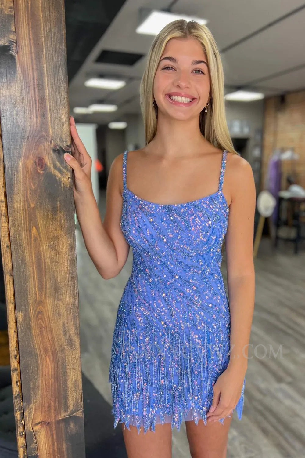 Sparkly Golden Spaghetti Straps Sequins Fringed Tight Short Homecoming/Cocktail Dress LF325