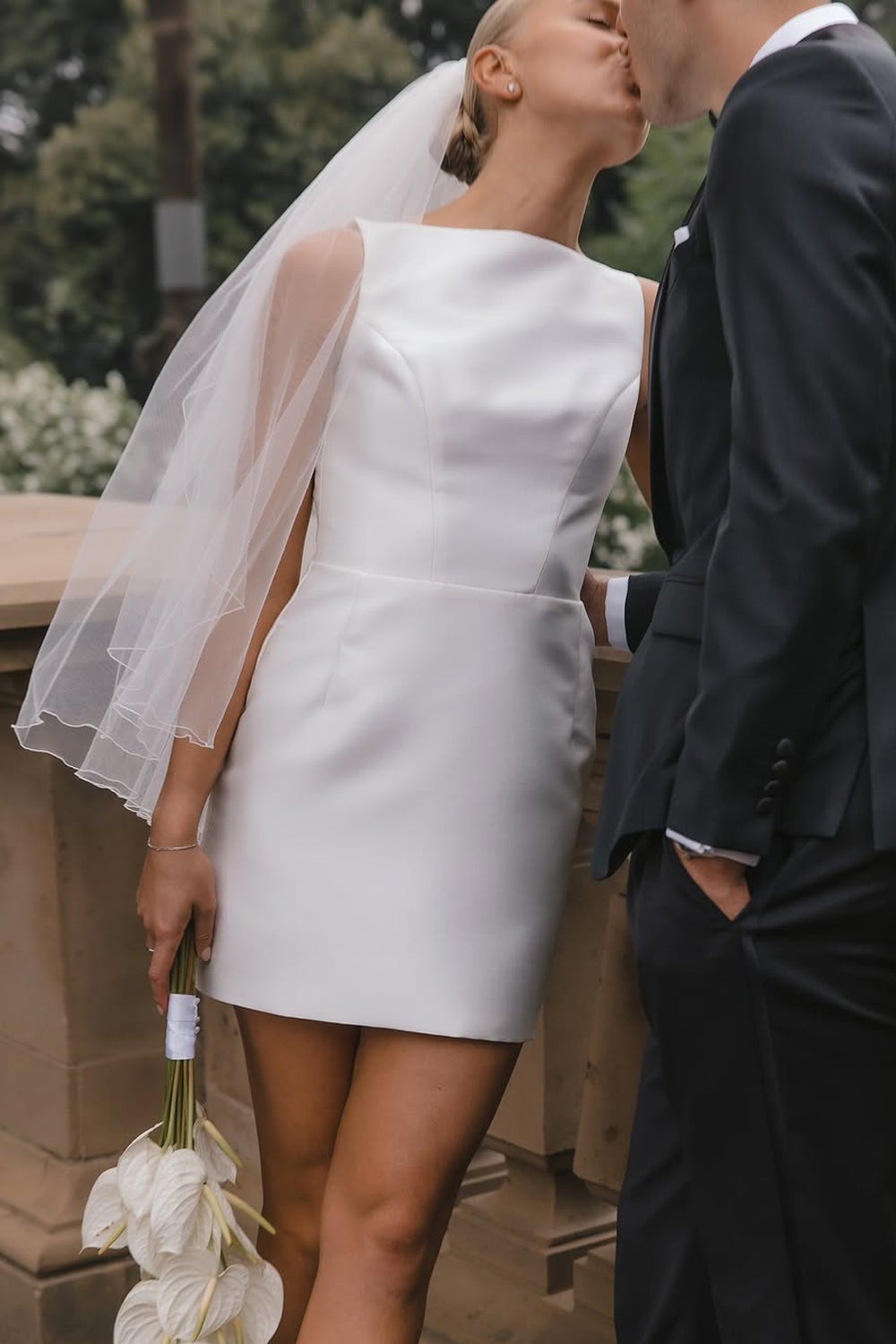 Sheath Boat Neck Satin Short Wedding Dresses Gown HS808