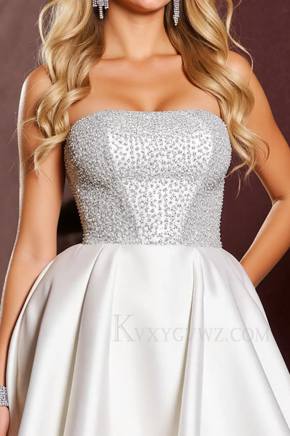 Sparkly White Strapless Satin Short Homecoming/Cocktail Dress with Beading LF347