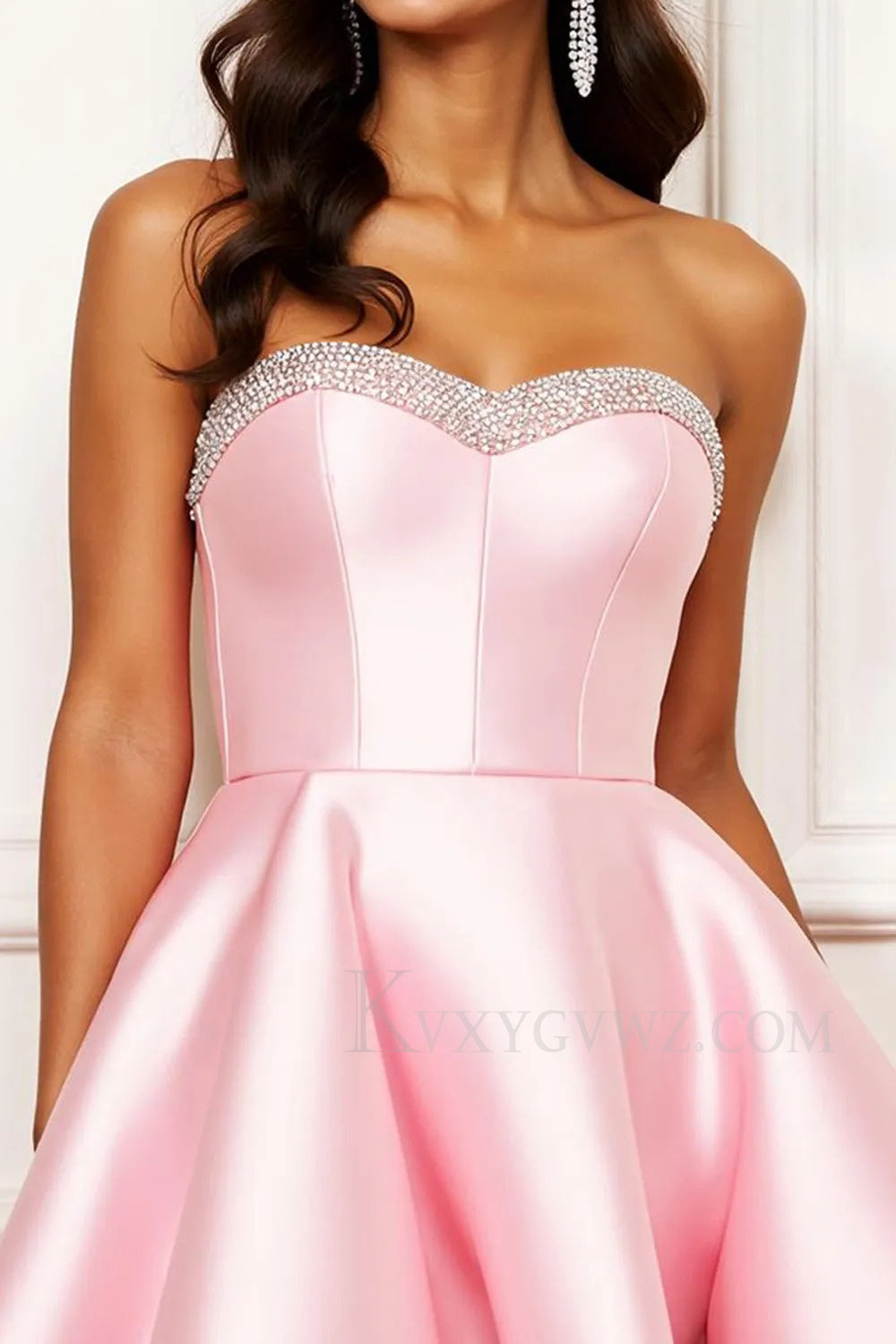 Sparkly Satin Pink Sweetheart Short Homecoming/Cocktail Dress with Beading LF355