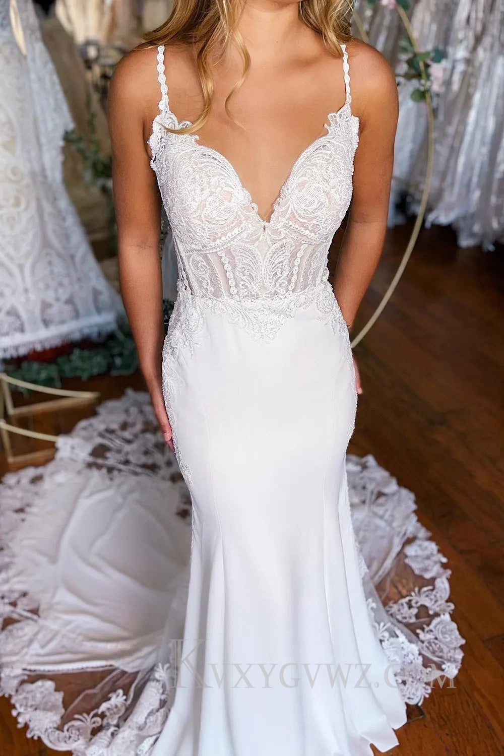 White Boho Mermaid Spaghetti Straps Long Wedding Dress with Lace HS376