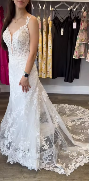 Deep V Neck Sweep Train Lace Wedding Gown/Dress With Appliques HS406
