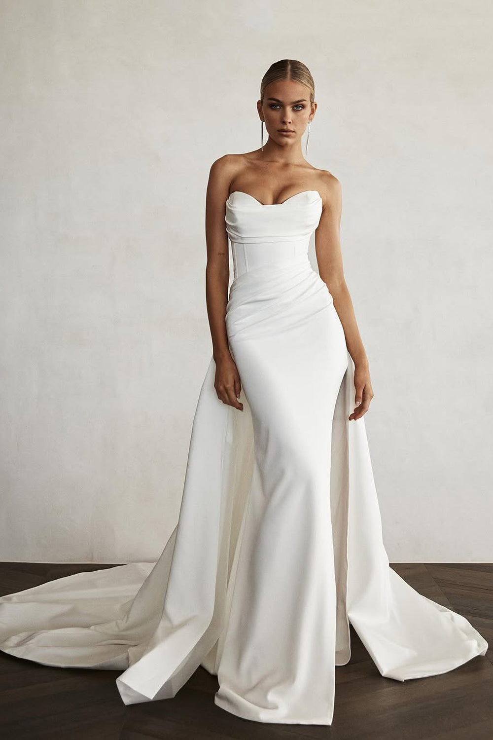 Mermaid Strapless Ivory Satin Wedding Dresses Gown HS801