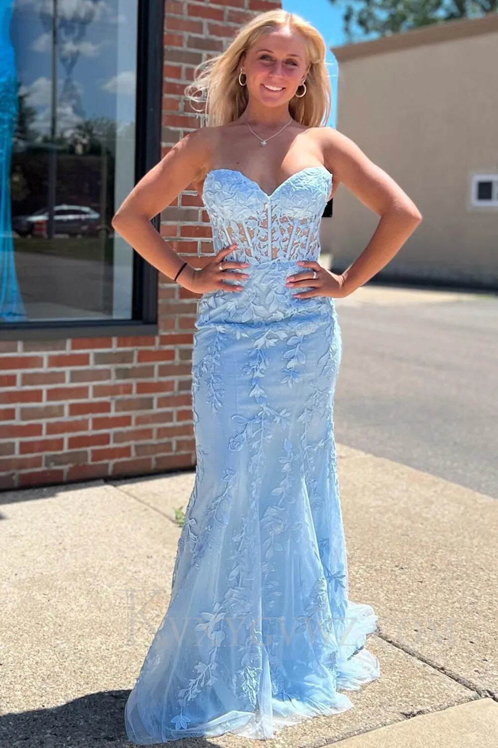 Purple Sweetheart Neck Mermaid Prom Dress With Appliques LF004