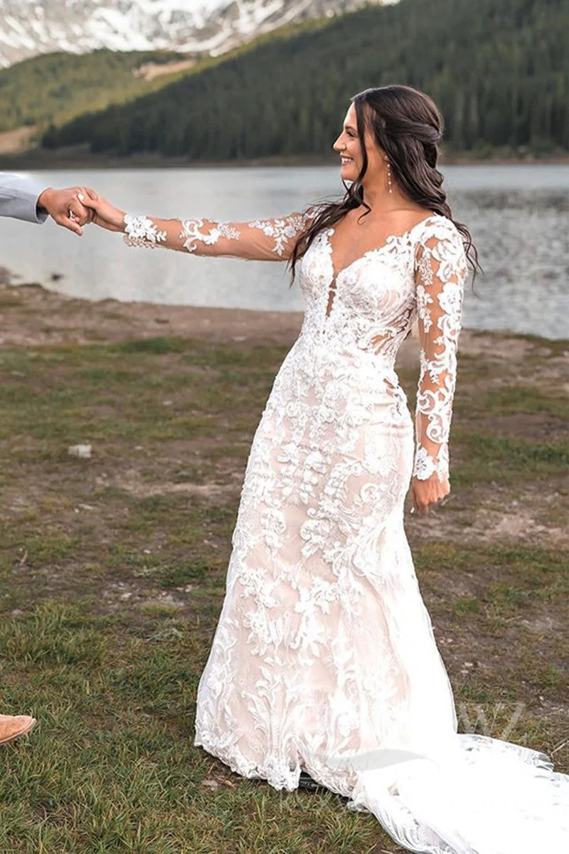 Elegant Lace Mermaid Wedding Dress with Long Sleeves for a Timeless Bridal Look HS417