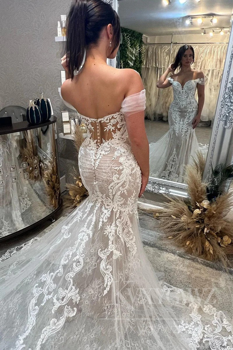 Elegant Off-Shoulder Lace Mermaid Wedding Dress with Dramatic Train Bridal Gown HS438