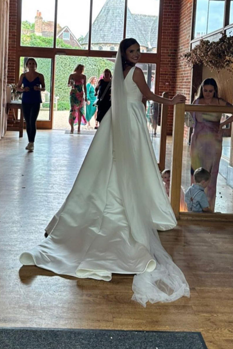 Graceful Square Neck White Satin Wedding Dresses Gown HS984