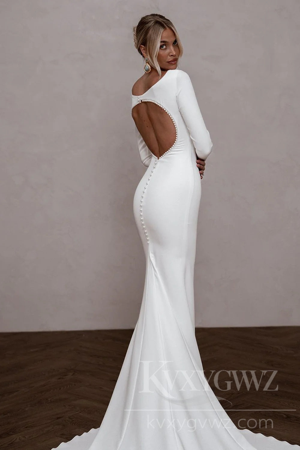 Elegant Satin Long Sleeve Mermaid Wedding Dress with Dramatic Train Bridal Gown HS440