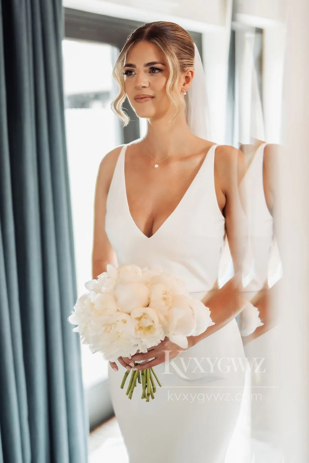 Modern Satin Mermaid Wedding Dress with V-Neckline Sweep Train Bridal Gowns HS466