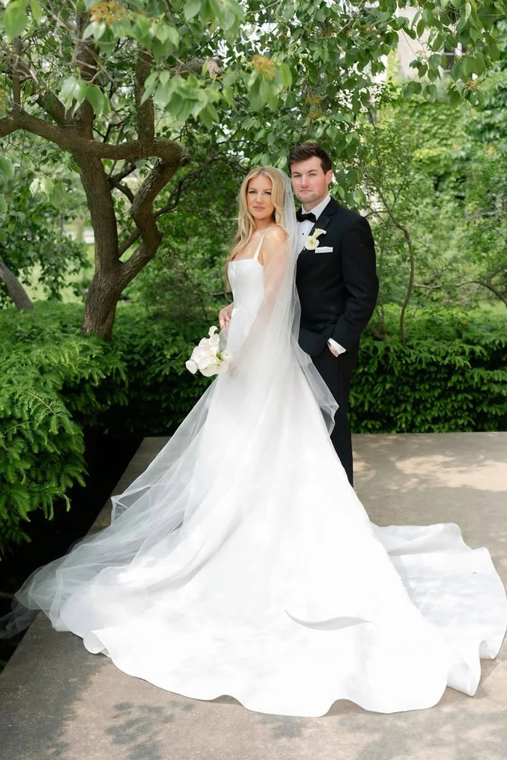 Elegant Satin A-Line Wedding Dress with Spaghetti Strap and Long Train Bridal Gown HS471