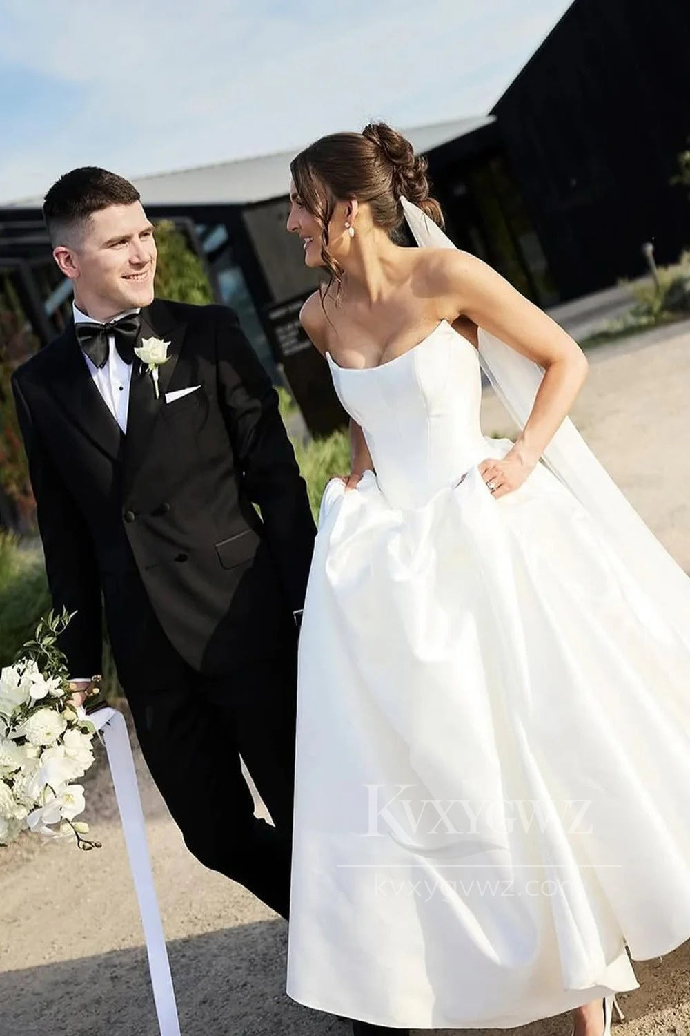 Strapless Satin Ballgown Wedding Dress with Classic Elegance Bridal Gown HS474
