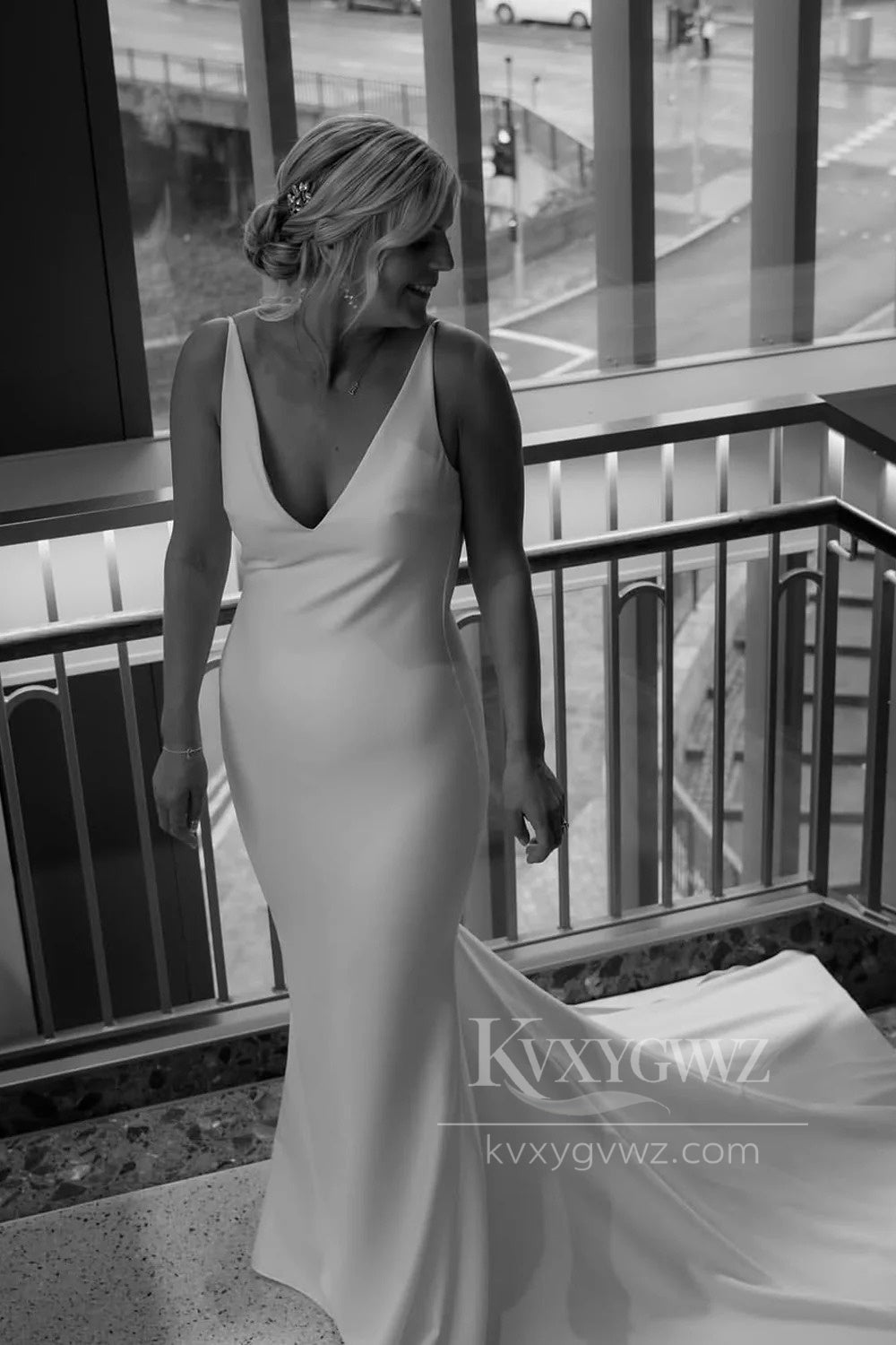 Elegant Deep V-Neck Satin Bridal Gown Mermaid Sweep Train Wedding Dress HS480