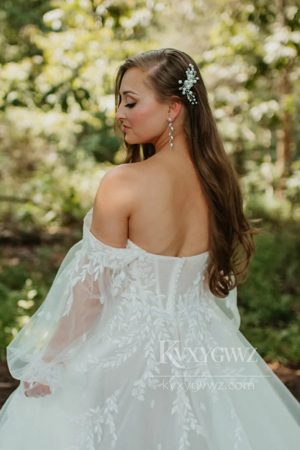 Off-Shoulder Long Sleeve Lace Wedding Dress with Slit Bridal Gown HS484