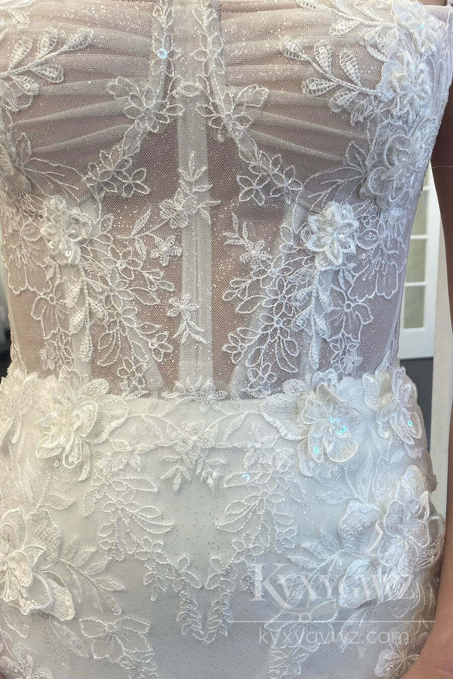 Elegant Lace Mermaid Wedding Dress Spaghetti Strap Bridal Gown With Train HS490