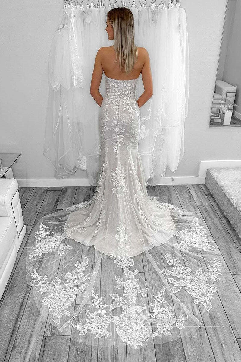 Modern Sweetheart Mermaid Wedding Dress Intricate Lace Details Bridal Gown HS546