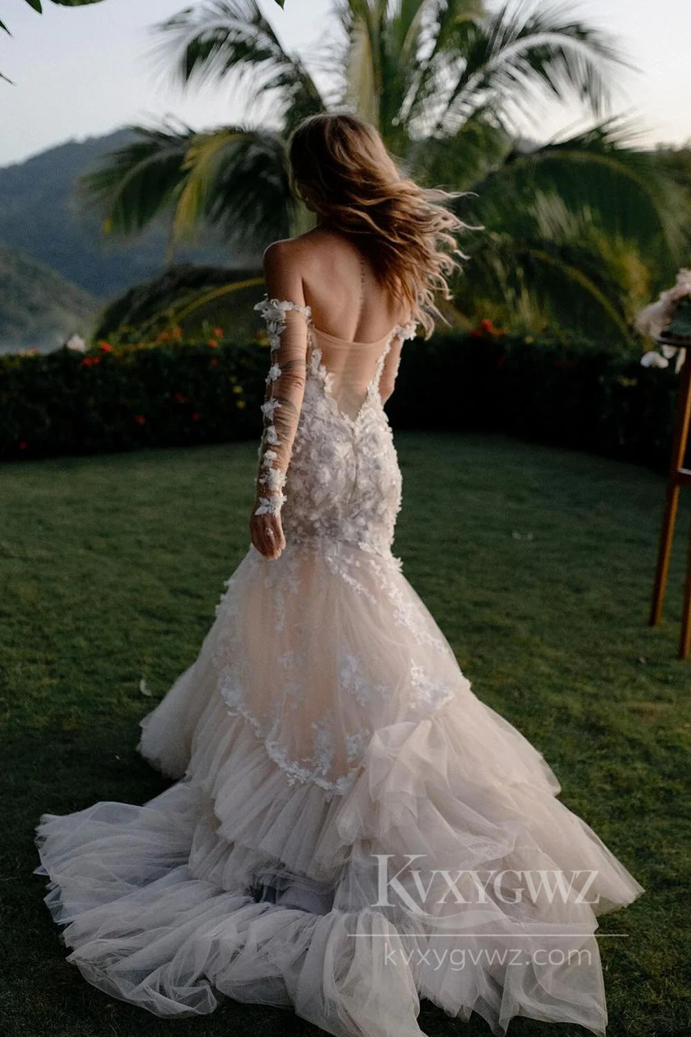 Enchanting Off-Shoulder Lace Wedding Dress with Dramatic Train Bridal Gown HS548