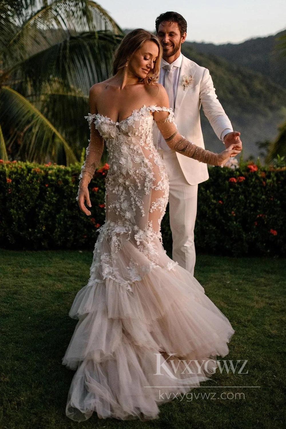 Enchanting Off-Shoulder Lace Wedding Dress with Dramatic Train Bridal Gown HS548