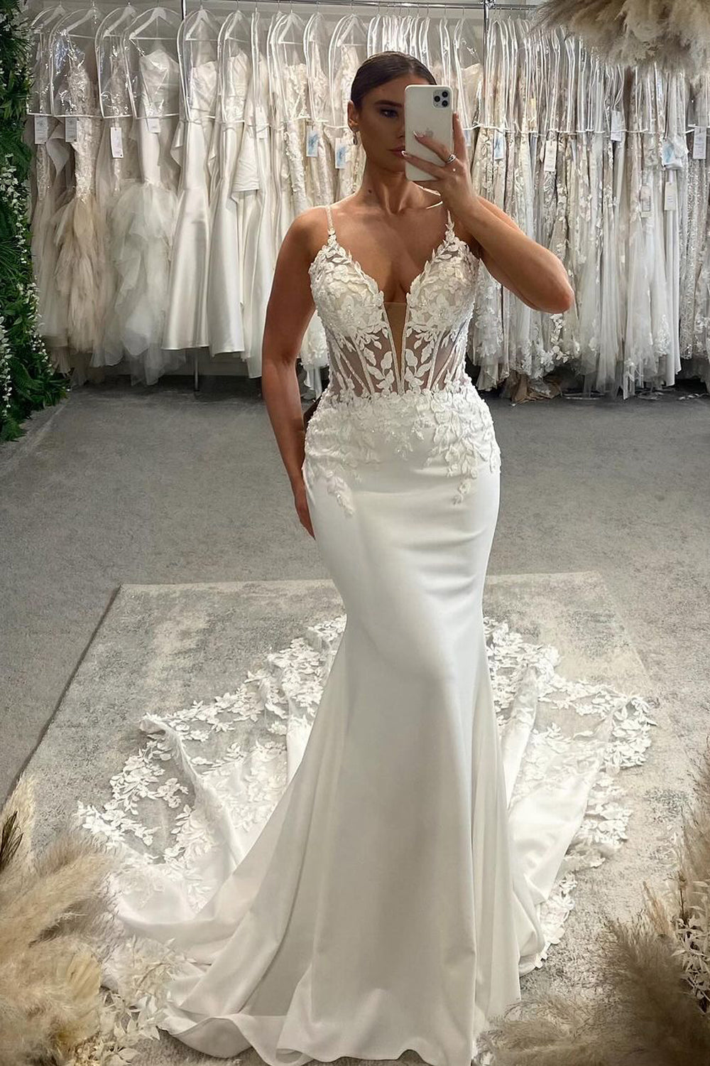 Graceful Mermaid V Neck Elastic Satin Long Wedding Dresses Gown with Appliques HS697