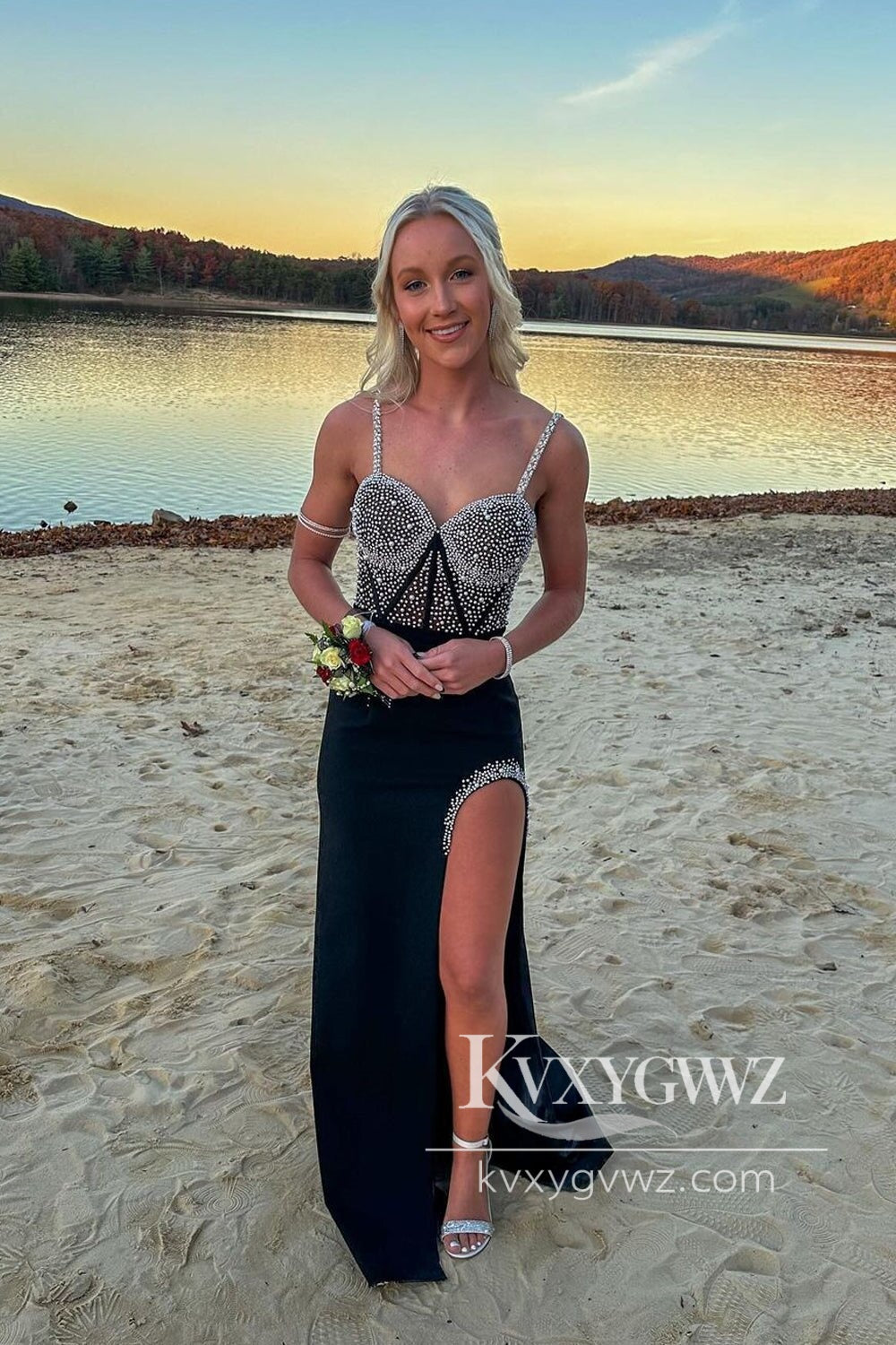 Charming Mermaid Sweetheart Evening Gown Black Prom Dress with Beading LF590