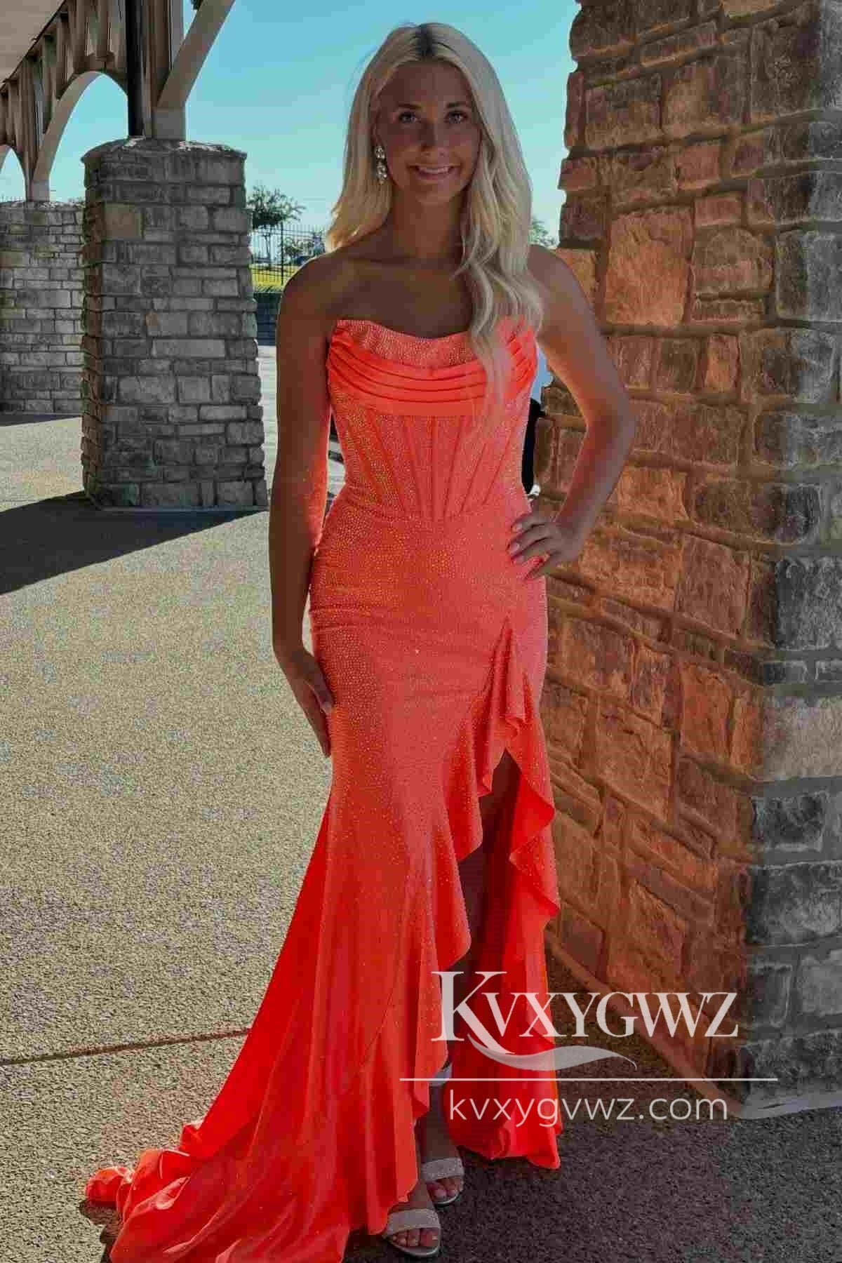 Chic Mermaid Sweetheart Silver Evening Gown Conspicuous Satin Long Prom Dress with Beading LF592