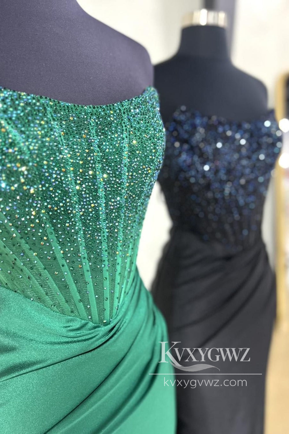 Stunning Mermaid Evening Gown Scoop Neck Satin Beaded Long Prom Dress With Slit LF640