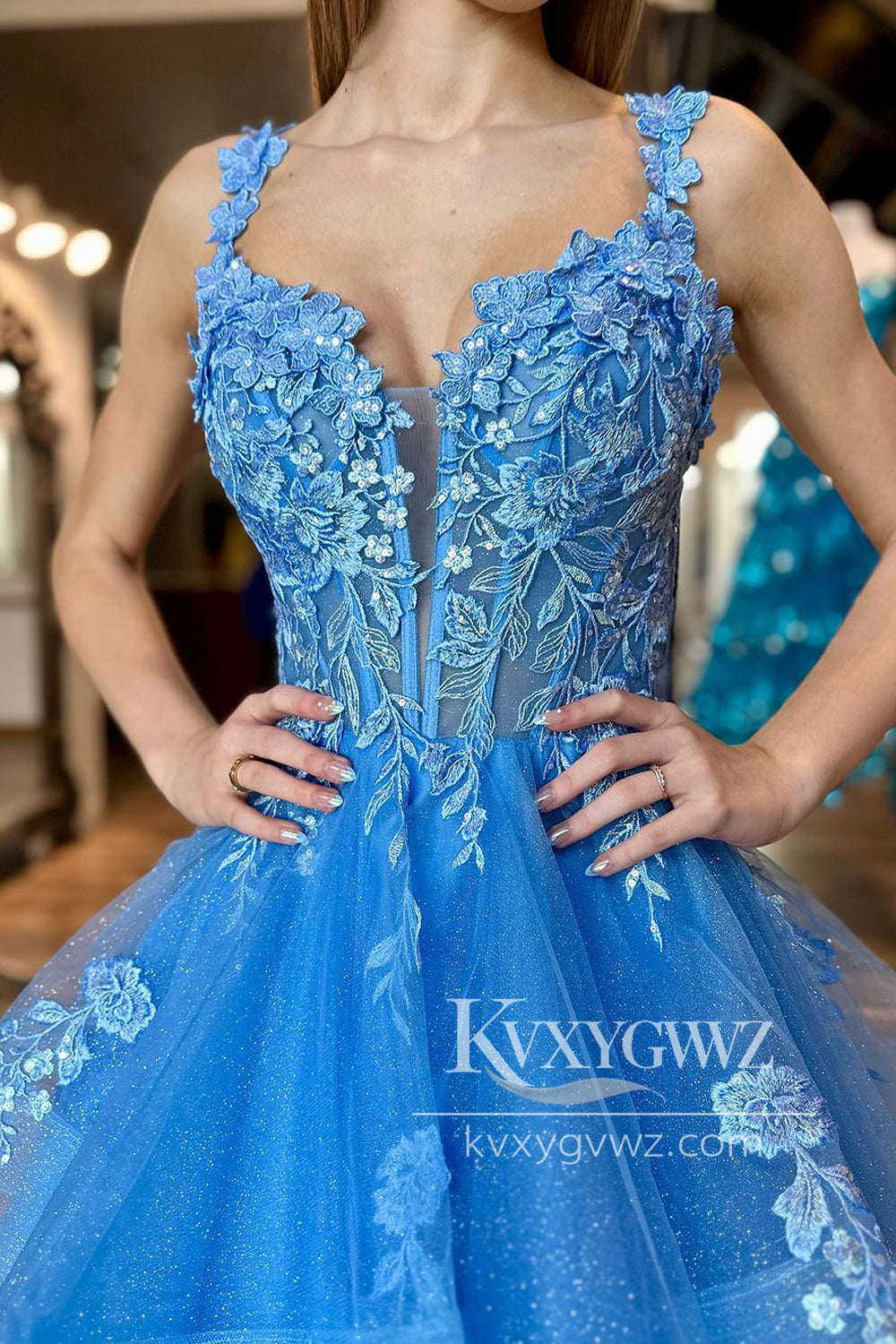 Stunning V Neck Blue Conspicuous Evening Gown Ruffled Tulle Prom Dress with Lace LF657