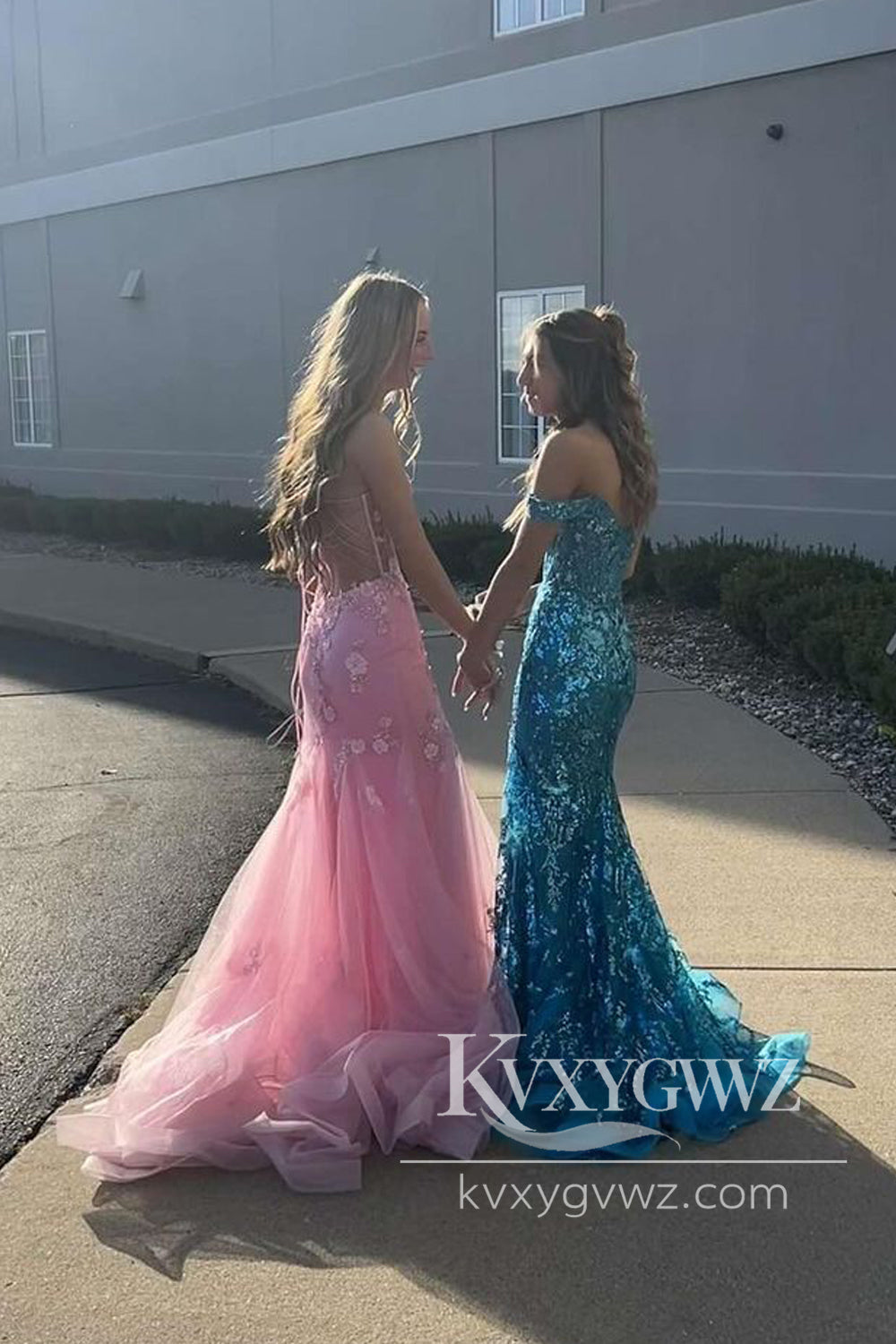 Charming Mermaid Sweetheart Evening Gown Pink Lace Mermaid Prom Dress with Appliques LF668