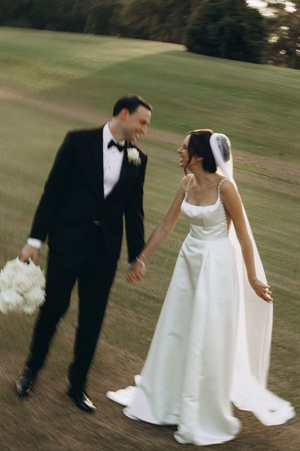 Modern A Line Square Neck Satin Satin Long Wedding Dresses Gown with Beading HS980
