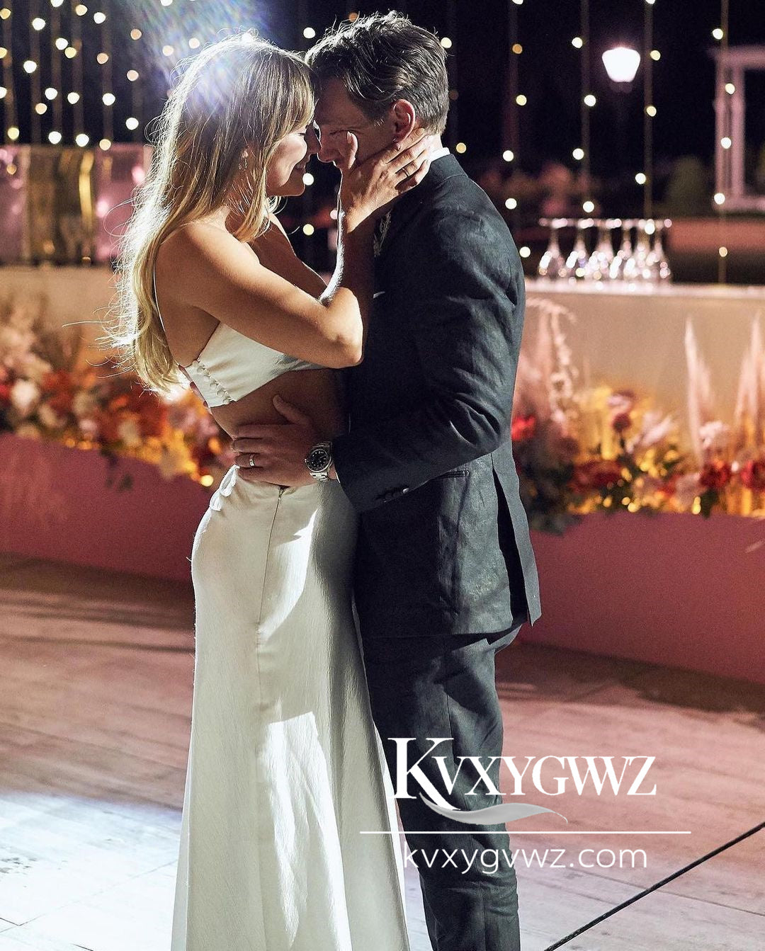 Glamorous A Line Two Piece Sweetheart Satin Wedding Dresses Gown With Sweep Train HS776