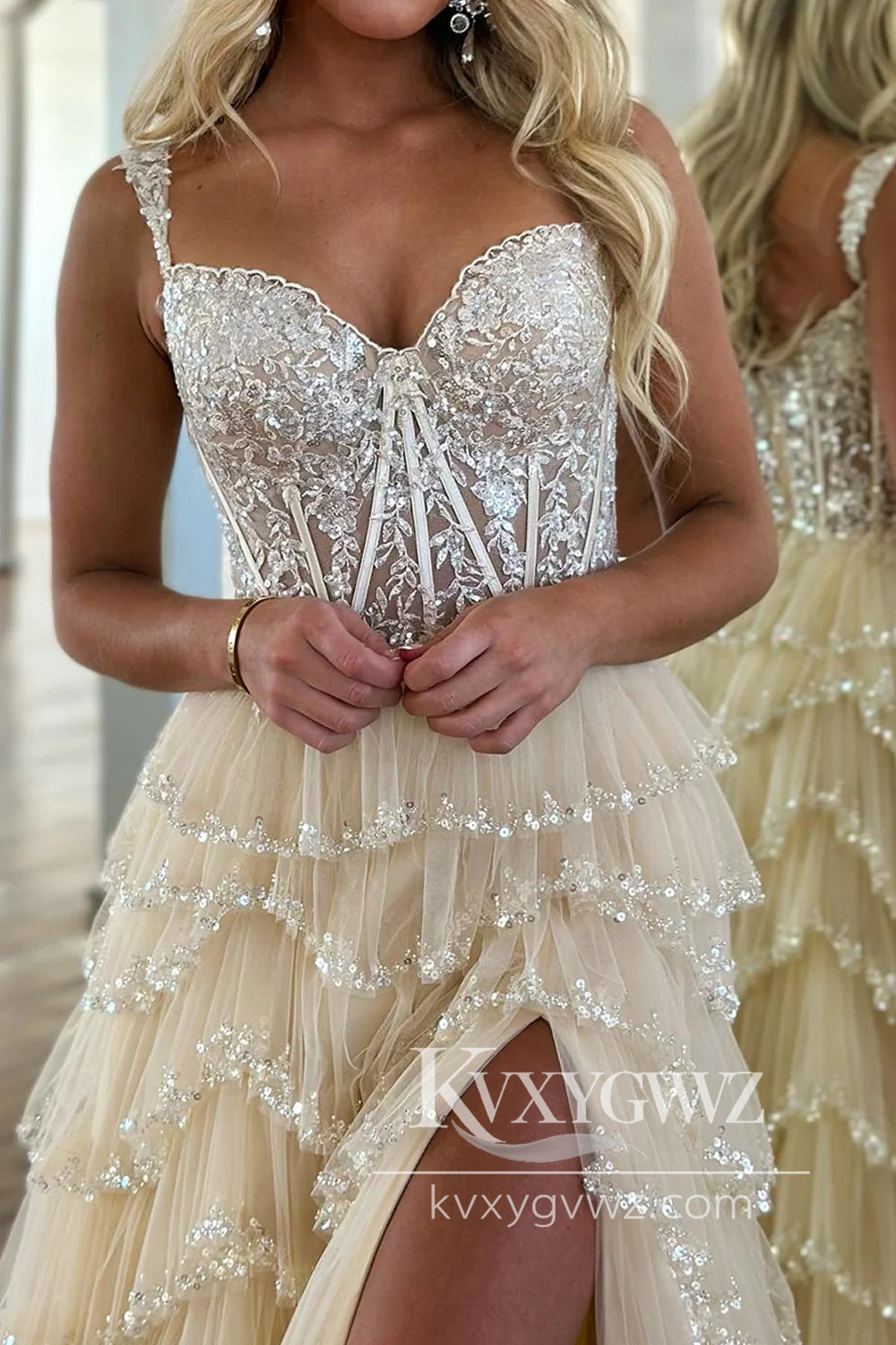 Glitter Champagne Corset Tiered Evening Gown Long Tulle Sweetheart Prom Dress with Slit LF784