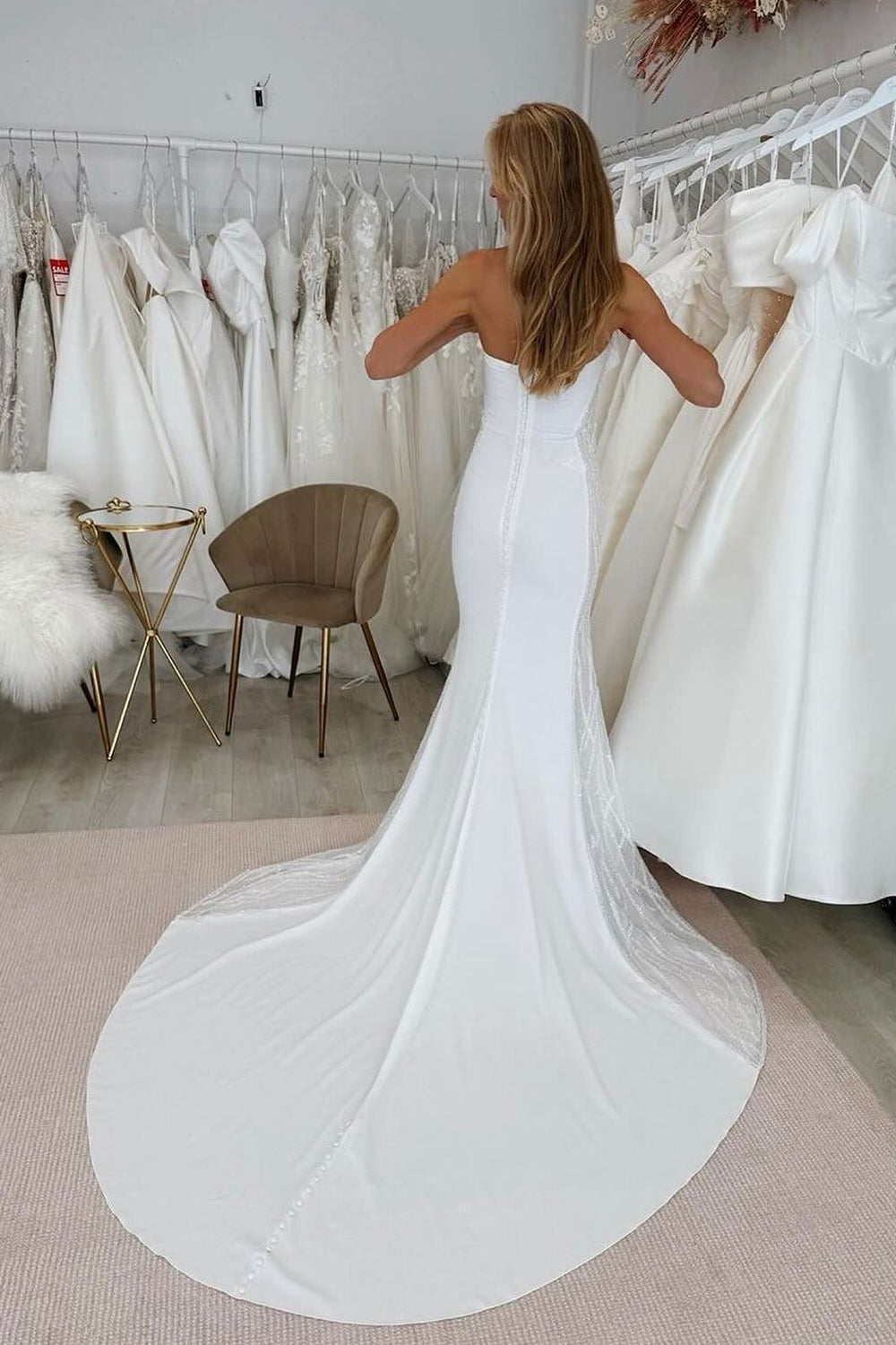Graceful Simple Mermaid Scoop Neck Satin Long Wedding Dresses Gown HS944