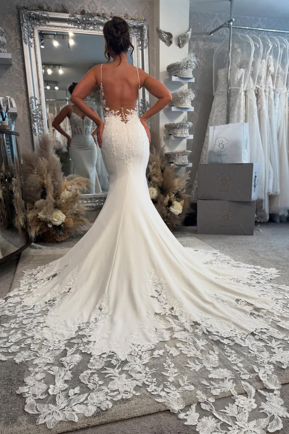 Bohemian Mermaid V Neck Satin Long Wedding Dresses Gown with Appliques HS806