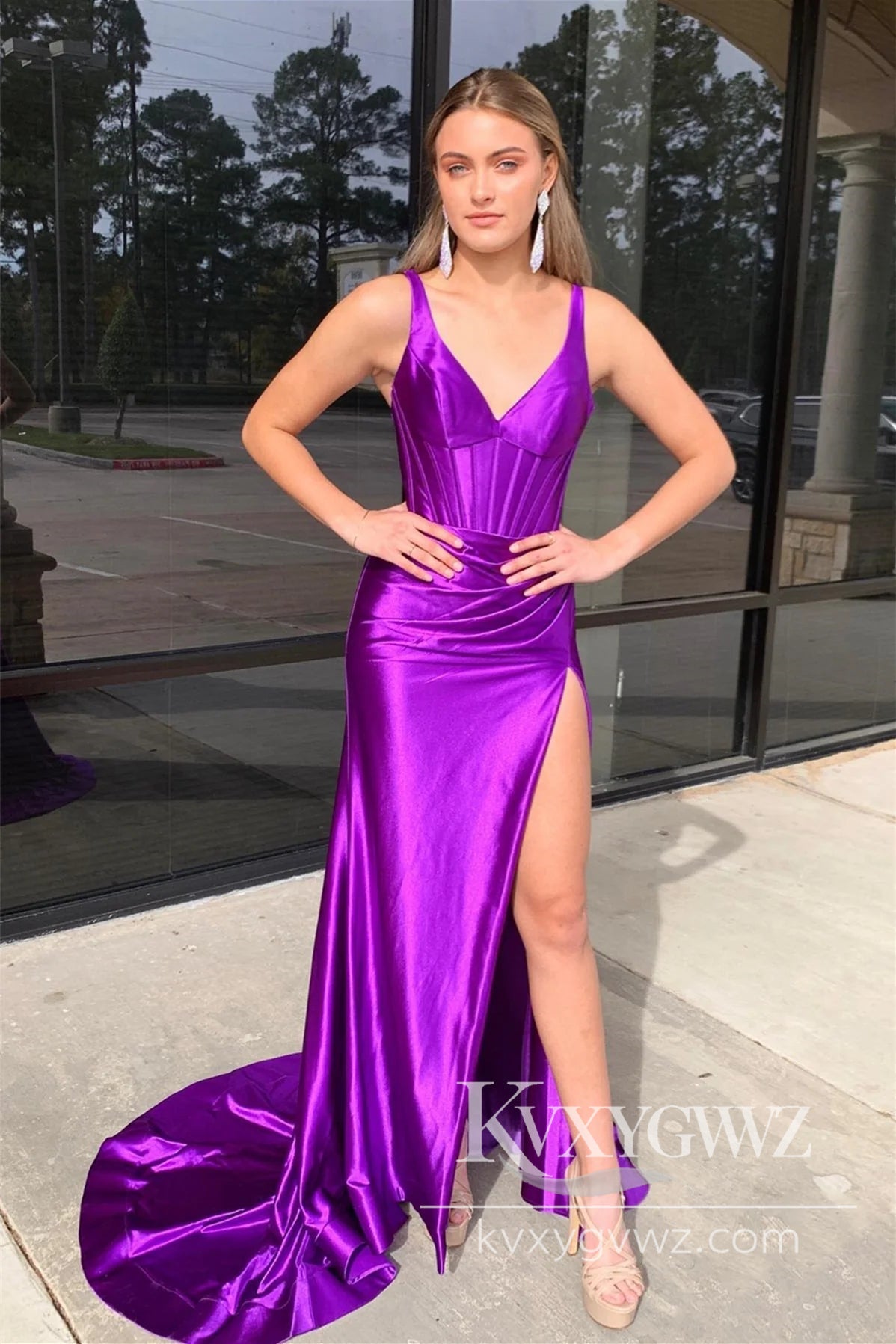 Grape Mermaid Evening Gown Satin V Neck Long Prom Dress with Slit LF861
