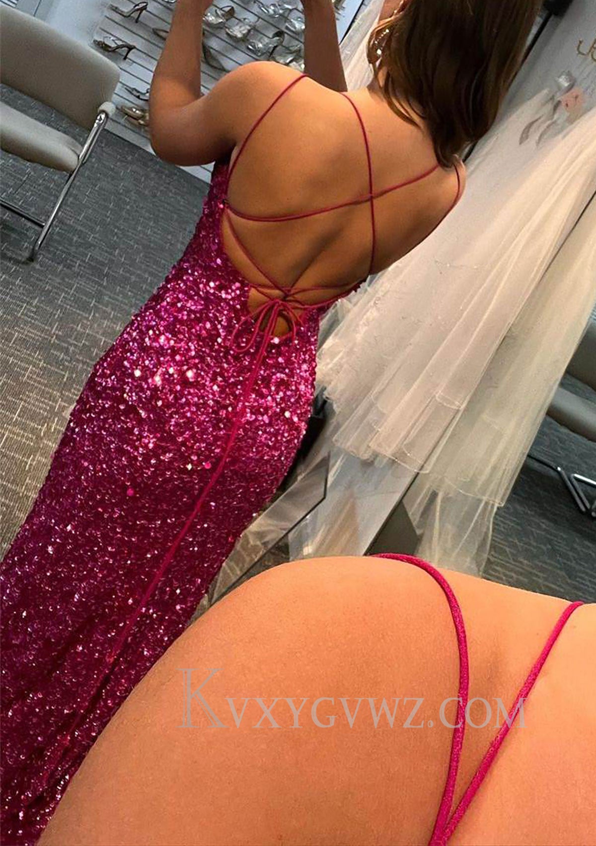 Sheath/Column Bateau Spaghetti Straps Long/Floor-Length Velvet Sequins Prom Dress With Split LF087